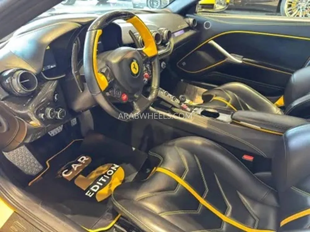 فيراري إف ١٢ 2014 for Sale in الرياض Image-7