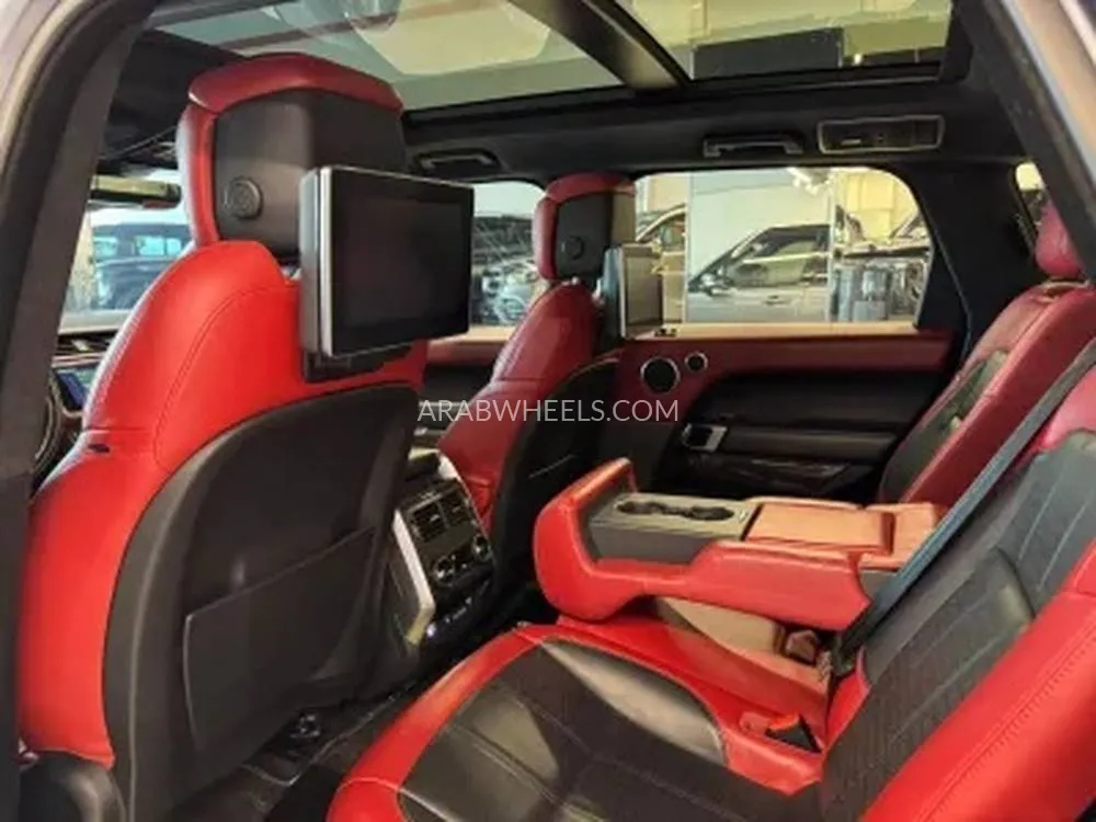 لاند روفر رينج روفر سبورت 2019 for Sale in الرياض Image-3