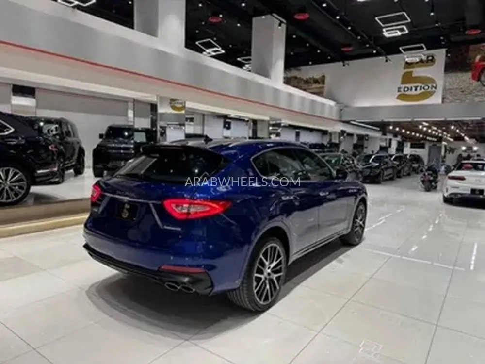 مازيراتي ليفانتي 2020 for Sale in الرياض Image-2