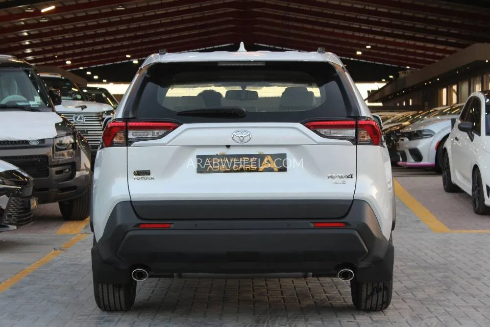 تويوتا راف 4 2025 for Sale in الرياض Image-5