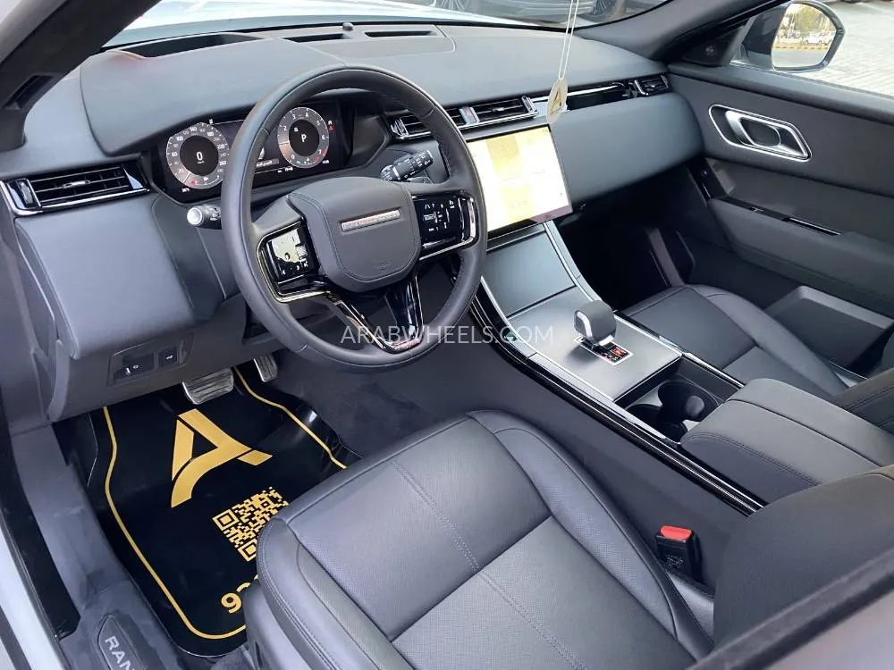 لاند روفر رينج روفر فيلار 2024 for Sale in الرياض Image-6