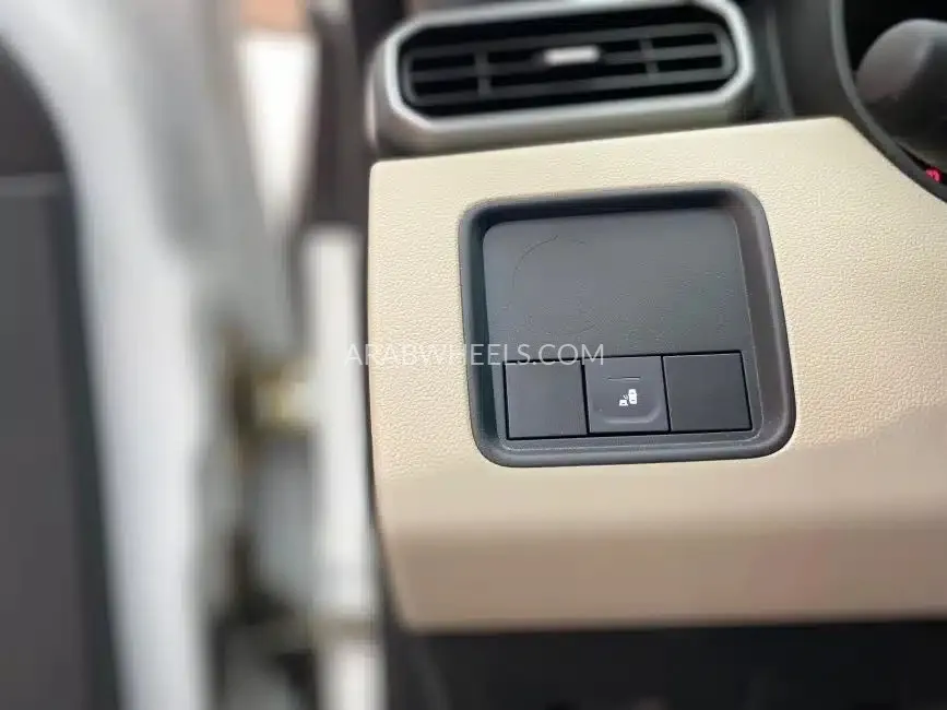 رينو داستر 2025 for Sale in الرياض Image-11