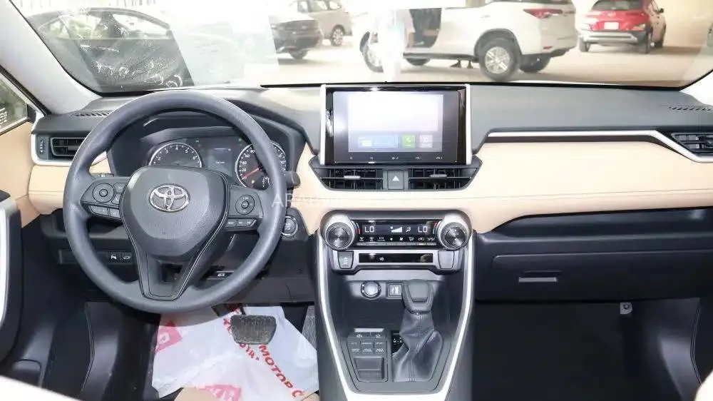 تويوتا راف 4 2025 for Sale in الرياض Image-6