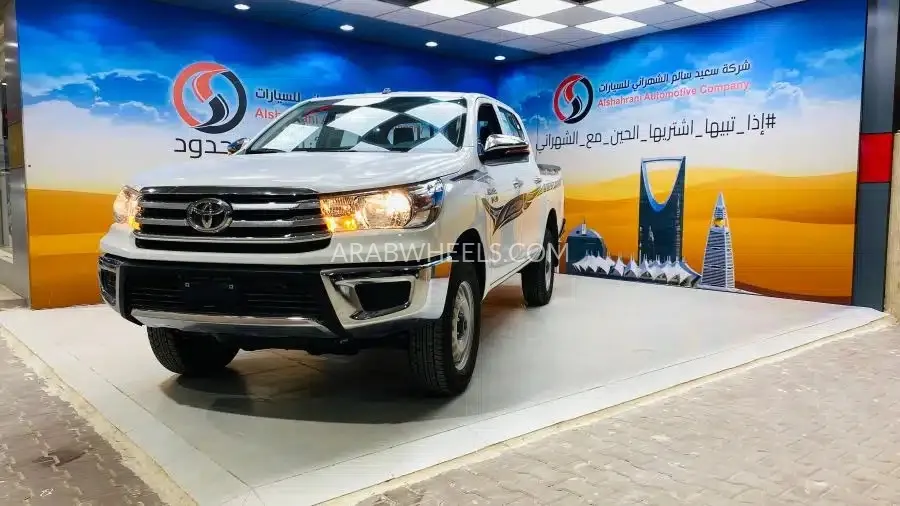 تويوتا هايلكس 2025 for Sale in الرياض Image-1