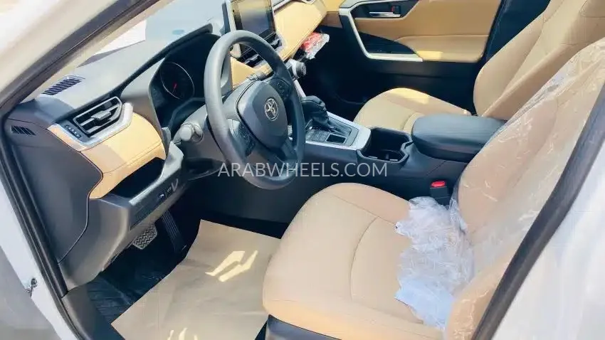 تويوتا راف 4 2025 for Sale in الرياض Image-6