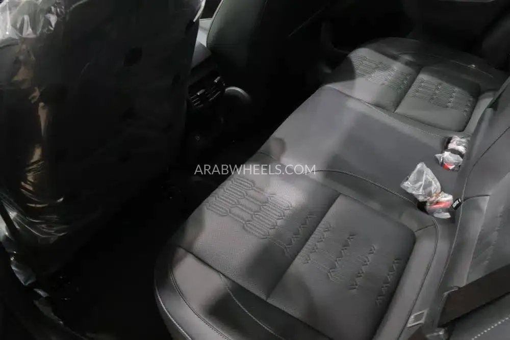 Kia Seltos 2025 for Sale in Riyadh Image-6