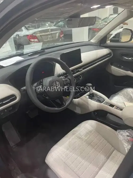 هوندا ZR-V 2024 for Sale in الرياض Image-4