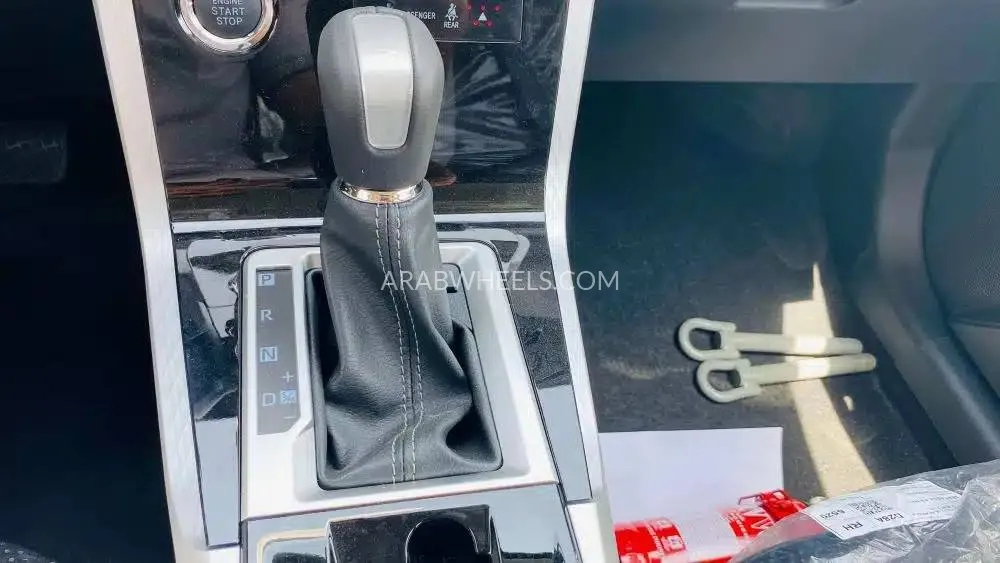 تويوتا فيلوز 2024 for Sale in الرياض Image-4