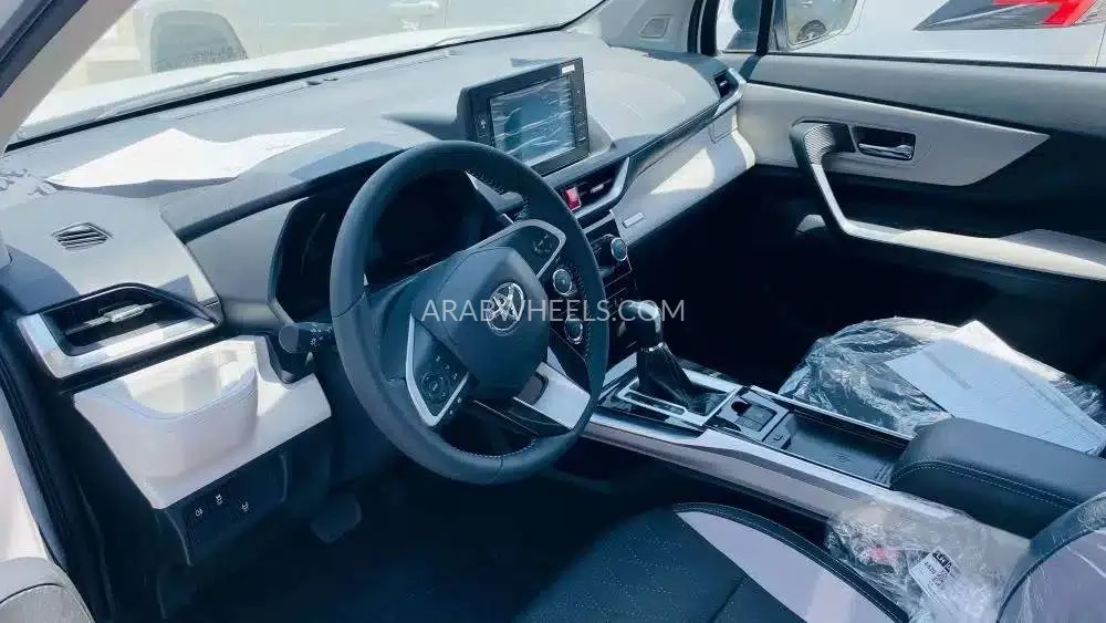 تويوتا فيلوز 2024 for Sale in الرياض Image-6