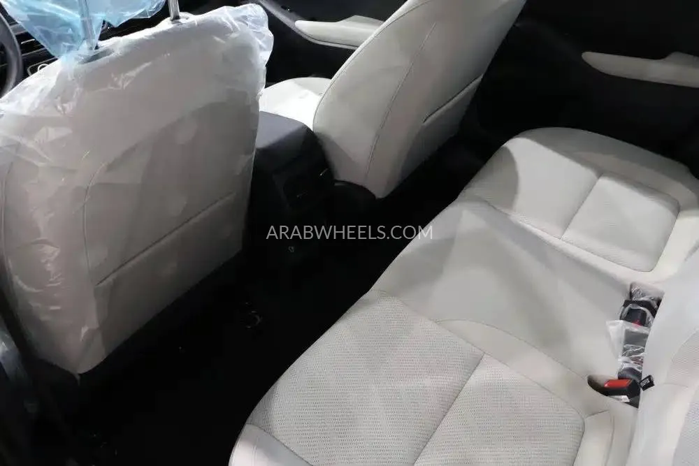 Kia Seltos 2024 for Sale in Riyadh Image-8