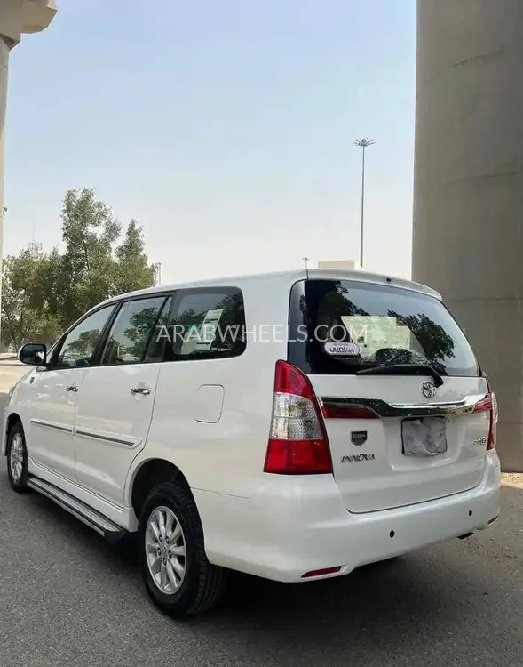 تويوتا انوفا 2015 for Sale in تبوك Image-4