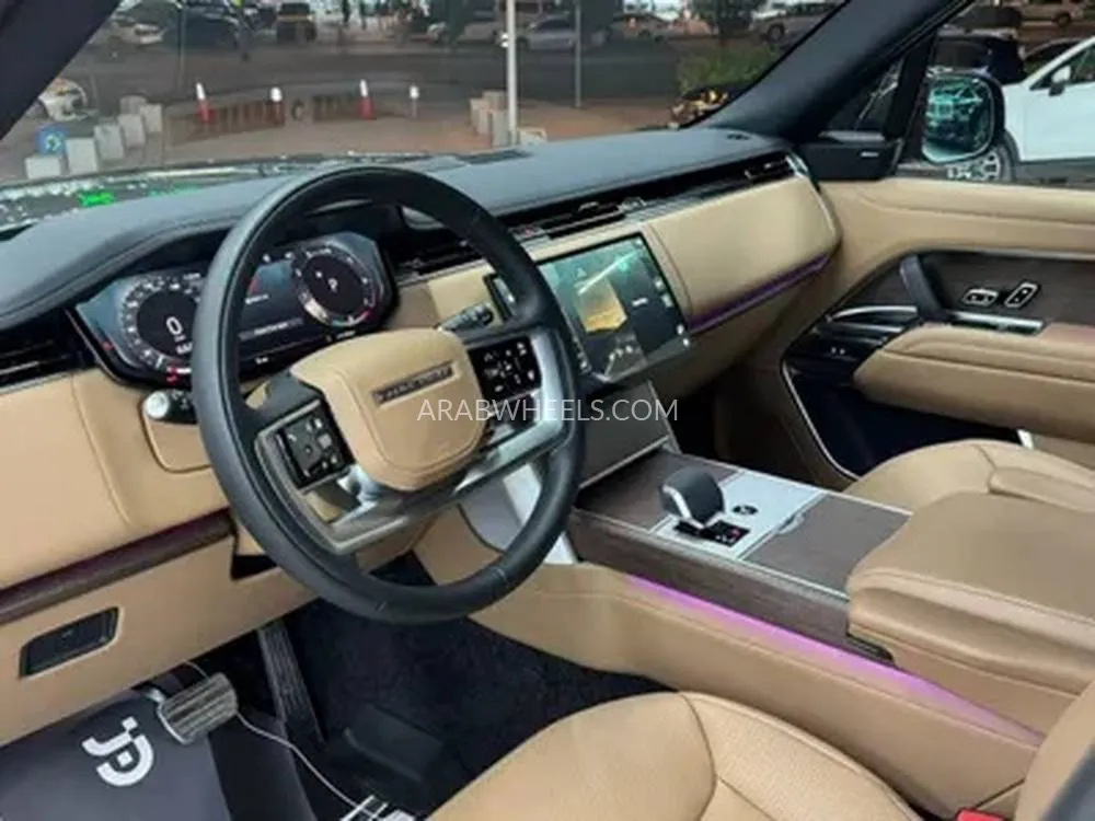 لاند روفر رينج روفر 2024 for Sale in الرياض Image-7
