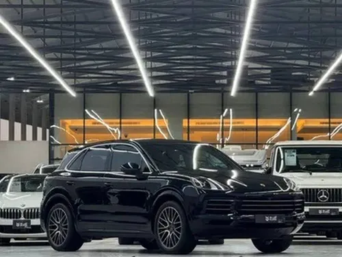 Porsche Cayenne 2023