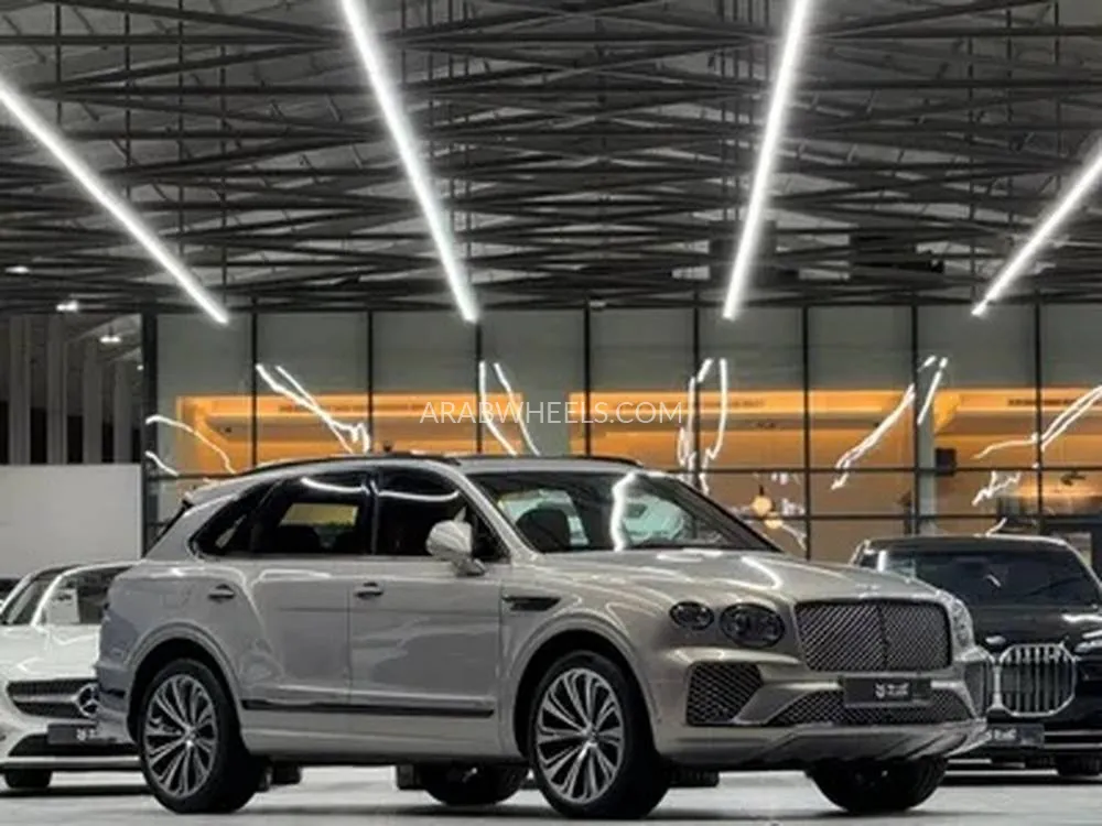 بنتلي بنتايجا 2021 for Sale in الرياض Image-1
