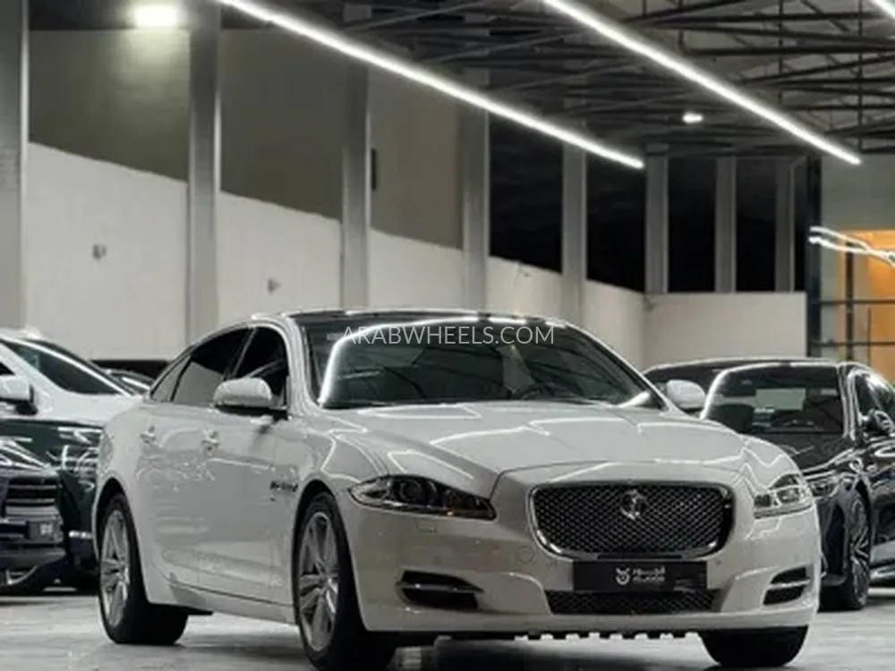  جاكوار XJ 2013 for Sale in الرياض Image-2