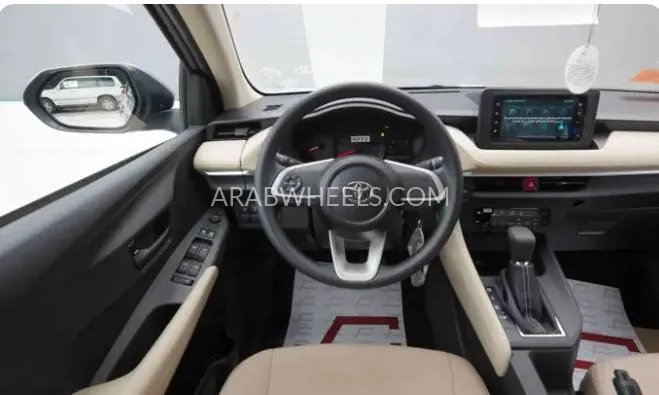 Toyota Yaris 2025 for Sale in Riyadh Image-8
