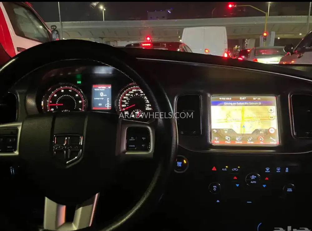 دودج تشارجر 2013 for Sale in جدة Image-9