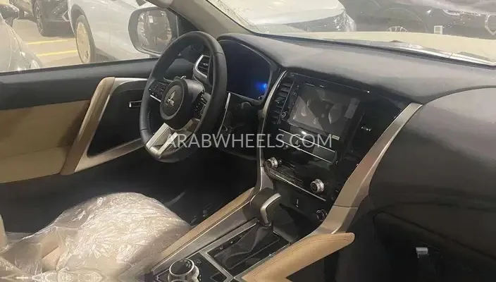 ميتسوبيشي مونتيرو سبورت 2025 for Sale in الرياض Image-2