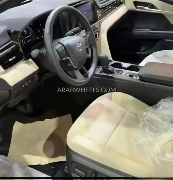 تويوتا كامري 2025 for Sale in الرياض Image-7