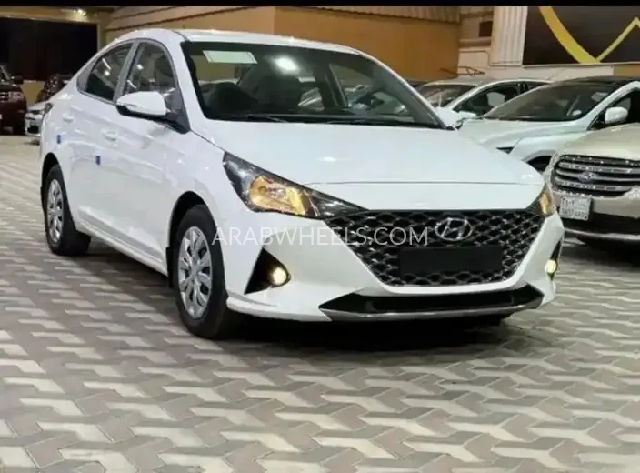 هيونداي إلنترا 2022 for Sale in الرياض Image-3
