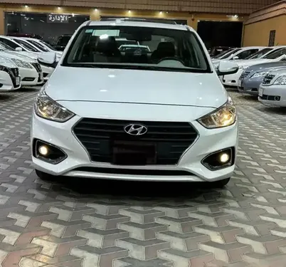 Hyundai Accent 1.6L Mid Option 2020