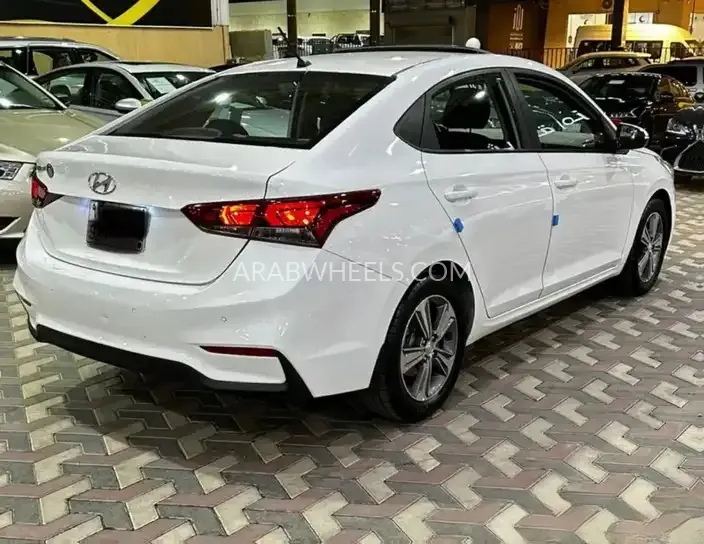 هيونداي أكسنت 2020 for Sale in الرياض Image-11