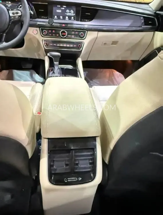 كيا كادينزا 2020 for Sale in الرياض Image-9