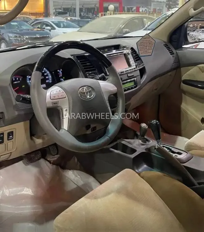 تويوتا فرونتلاندر 2013 for Sale in الرياض Image-2