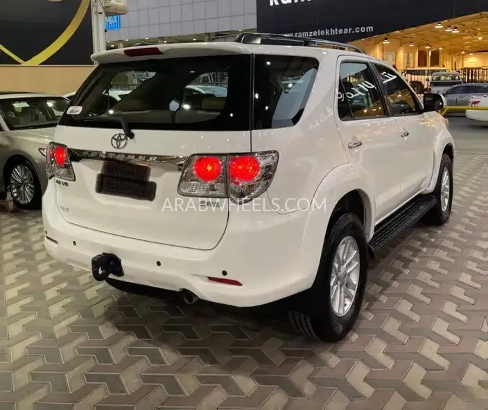 تويوتا فرونتلاندر 2013 for Sale in الرياض Image-7
