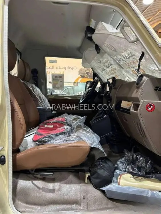 تويوتا لاند كروزر ٧٠ سيريز 2025 for Sale in الرياض Image-7