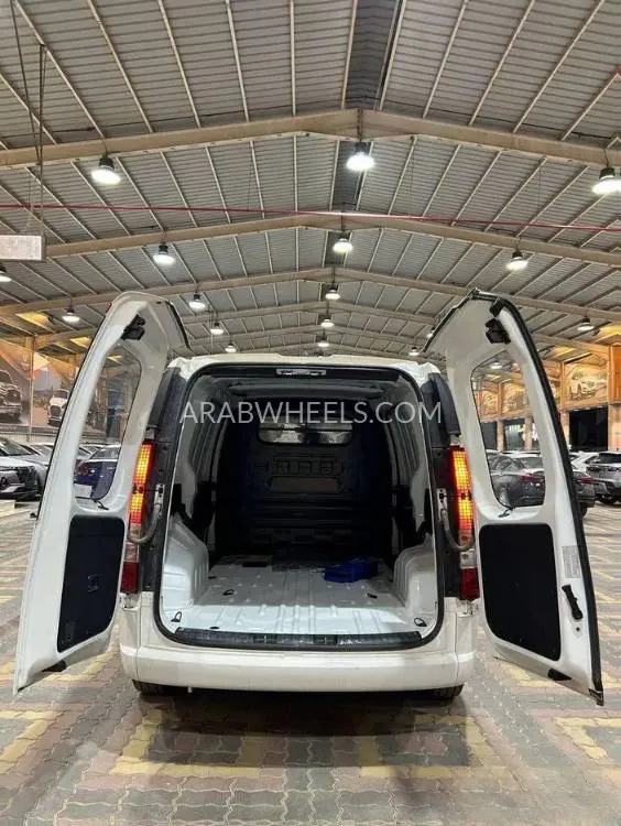 هيونداي ستاريا 2025 for Sale in الرياض Image-8