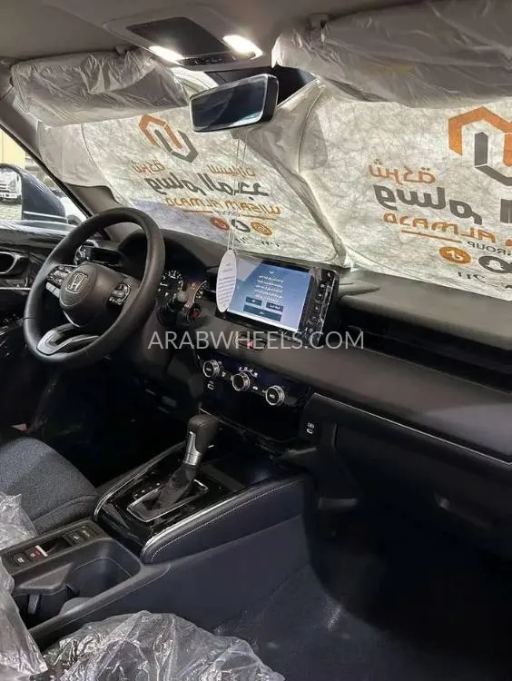 هوندا HR-V 2025 for Sale in الرياض Image-12