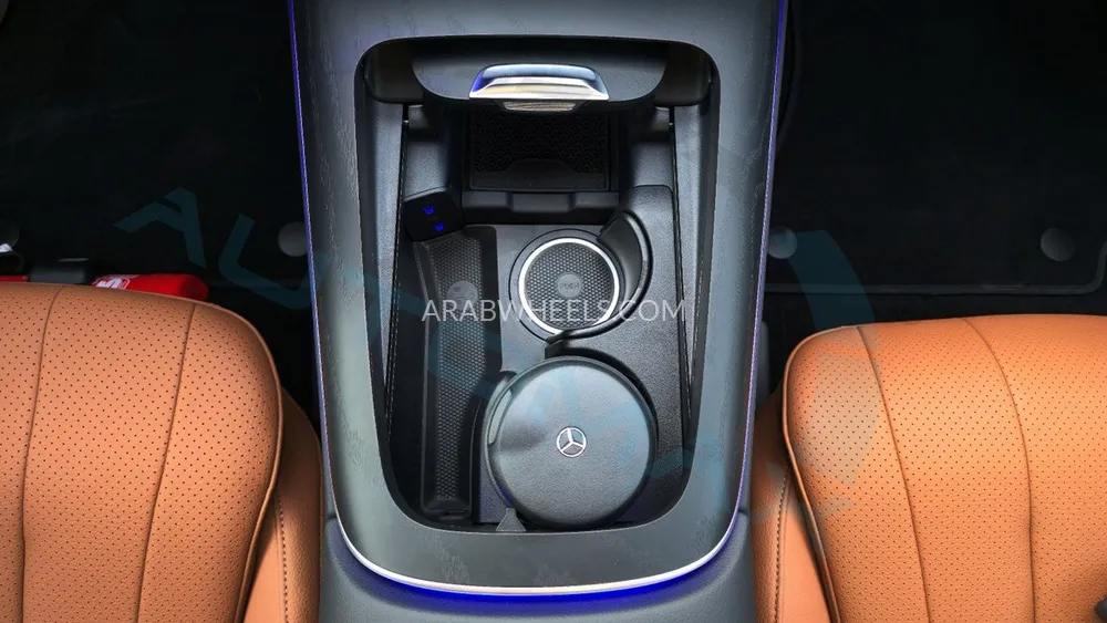 مرسيديس بنز E كلاس 2025 for Sale in وادي الدواسر Image-24