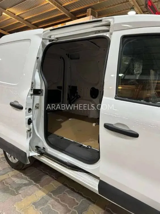 رينو إكسبريس فان 2023 for Sale in الرياض Image-8