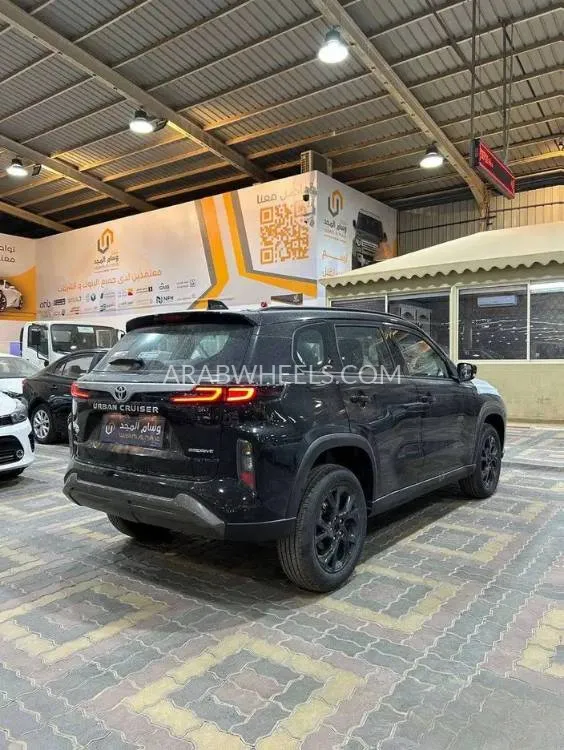 تويوتا أوربان كروزر 2025 for Sale in الرياض Image-4