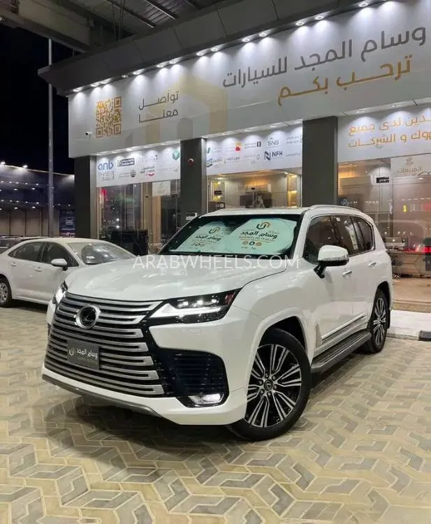 لكزس LX 2025 for Sale in الرياض Image-2