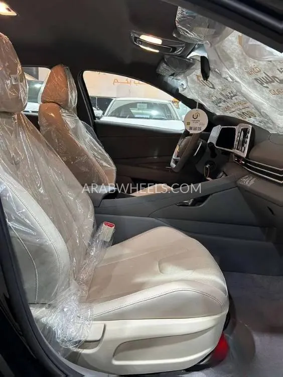 هيونداي إلنترا 2025 for Sale in الرياض Image-7