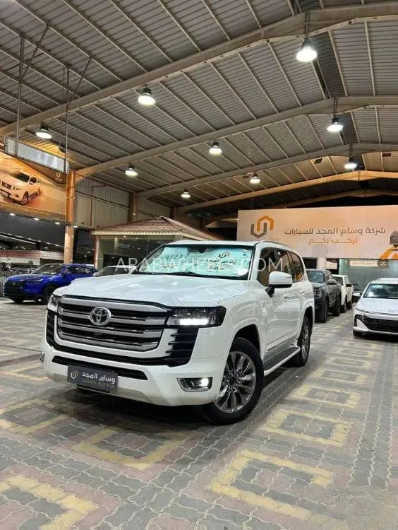 تويوتا لاند كروزر 2024 for Sale in الرياض Image-2