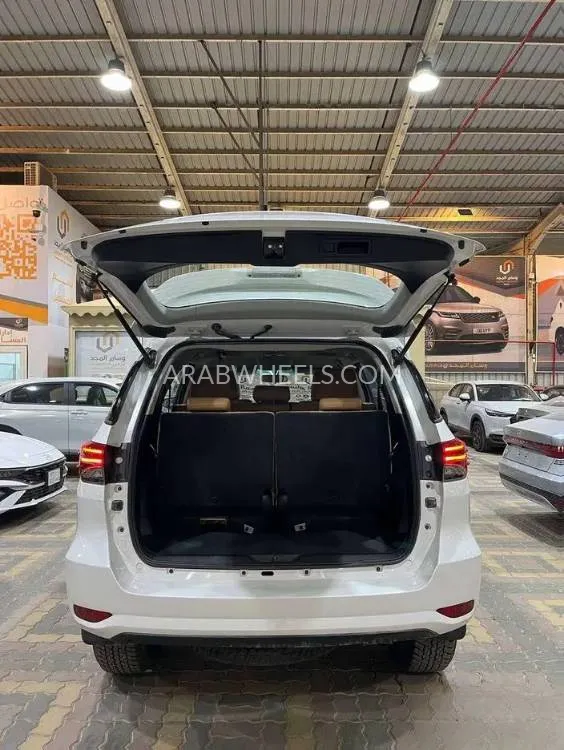 تويوتا فورتشنر 2024 for Sale in الرياض Image-7