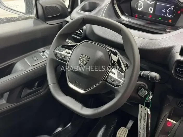 بيجو بارتنر 2025 for Sale in الرياض Image-10