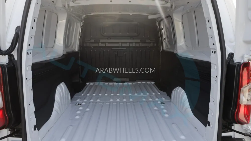 سيتروين بيرلينغو 2026 for Sale in وادي الدواسر Image-27