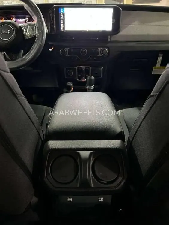 جيب رانجلر 2024 for Sale in الرياض Image-9