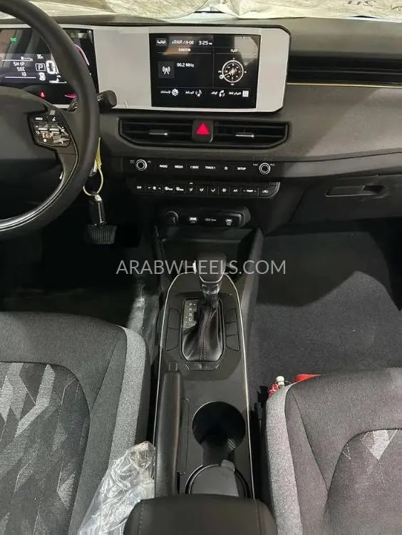 كيا K5 2024 for Sale in الرياض Image-11