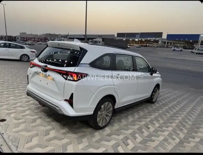 تويوتا فيلوز 2025 for Sale in الدمام Image-9