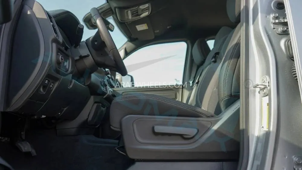 رام 1500 2025 for Sale in الرياض Image-26