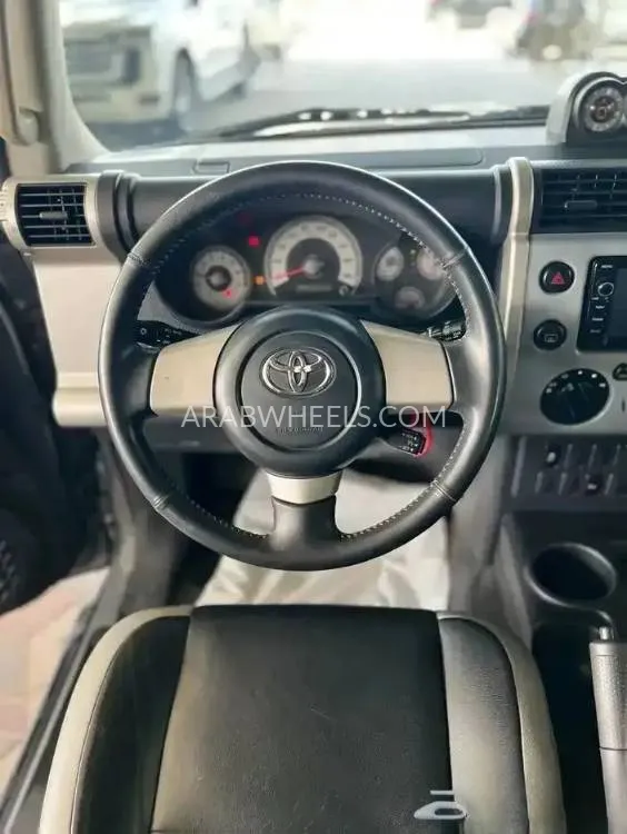 تويوتا إف جي كروزر 2017 for Sale in الرياض Image-7