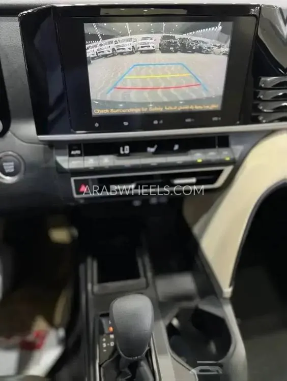 تويوتا كامري 2025 for Sale in الرياض Image-9