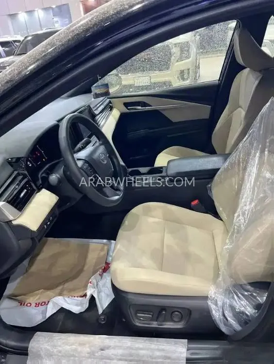 تويوتا كامري 2025 for Sale in الرياض Image-10