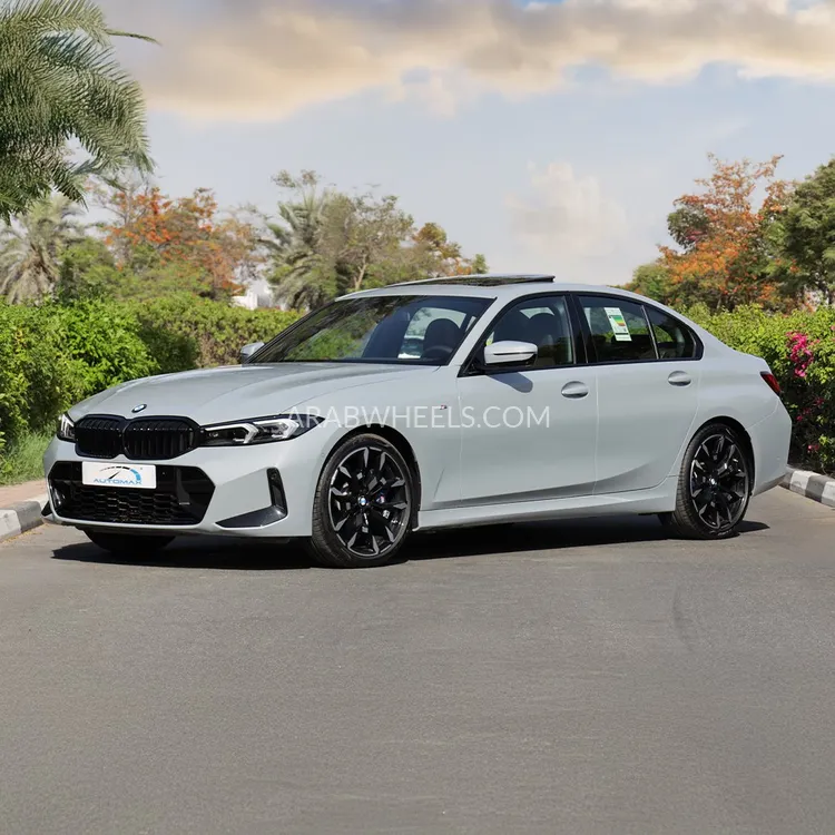 بي ام دبليو الفئة الثالثة 2025 for Sale in وادي الدواسر Image-41