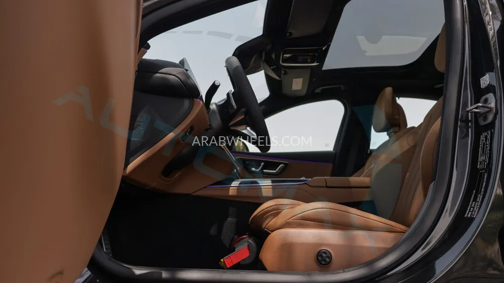 مرسيديس بنز E كلاس 2025 for Sale in وادي الدواسر Image-7